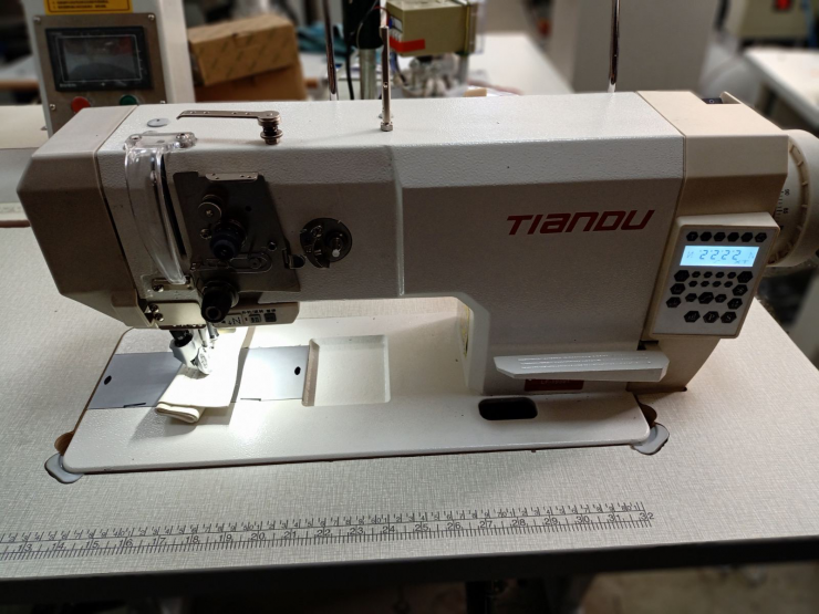 фото Прямоточная швейная машина с обрезкой и закрепкой MA -891 - S4