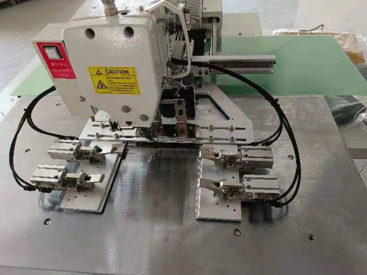 купить Автоматическая швейная машина для пошива козырька на бесболки МB-2030Z